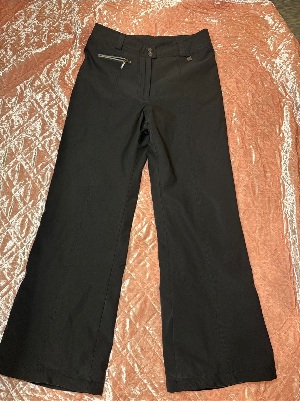 NILS Black Wide-Leg Women’s Jeans with Zip Pocket